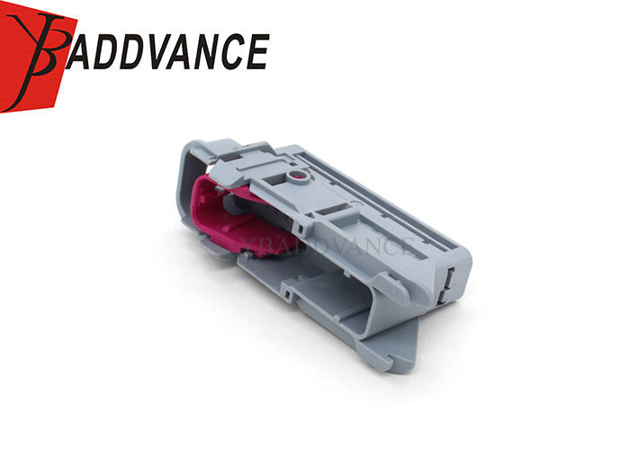 1813108 / 1813109 AMP 28 Pin Male Alarm Anti Theft Connector Plug For V W