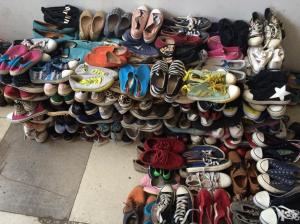 Quality brand name used original sports shoes wholesale