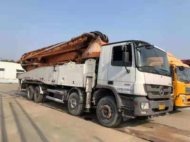 Zoomlion 52meter Concrete Machinery Second Hand Pump Truck for Mixer Construction