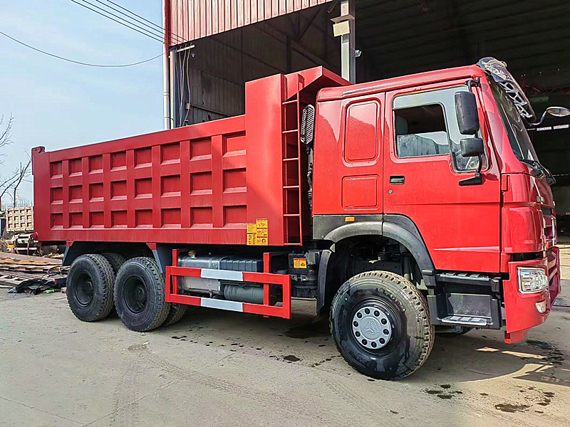 Sinotruk HOWO Dumper Truck Euro 3 6X4 375Hp 20 CBM Tipper Truck 40 Tons