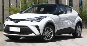 Quality Leading Version Toyota Hybrid Vehicle 5 Seats Toyota C-HR 2022 Dual Engine 2.0L E-CVT wholesale