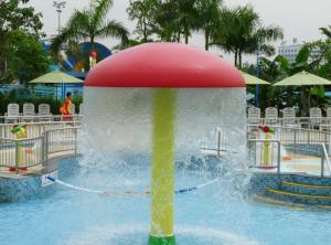 Quality Eco-friendly Kids Colorful Mushroom Water Fun Amusement Park Equipment Red Yellow wholesale