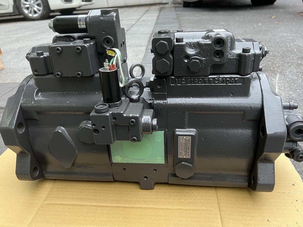 Hydraulic Pump K3V112DT For Excavator SUMITOMO SH200-3 SH210-5 SH225X-3 SH220-3 SH240-3 SH240-5