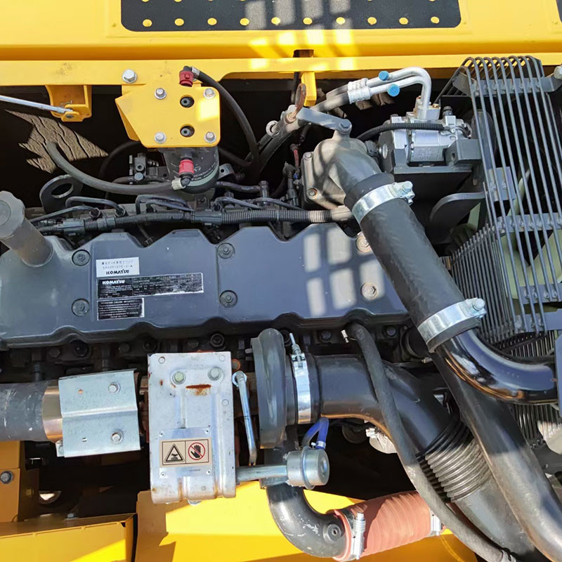 22T Construction Used Komatsu Excavators PC220-8 Used Crawler Excavator Digger