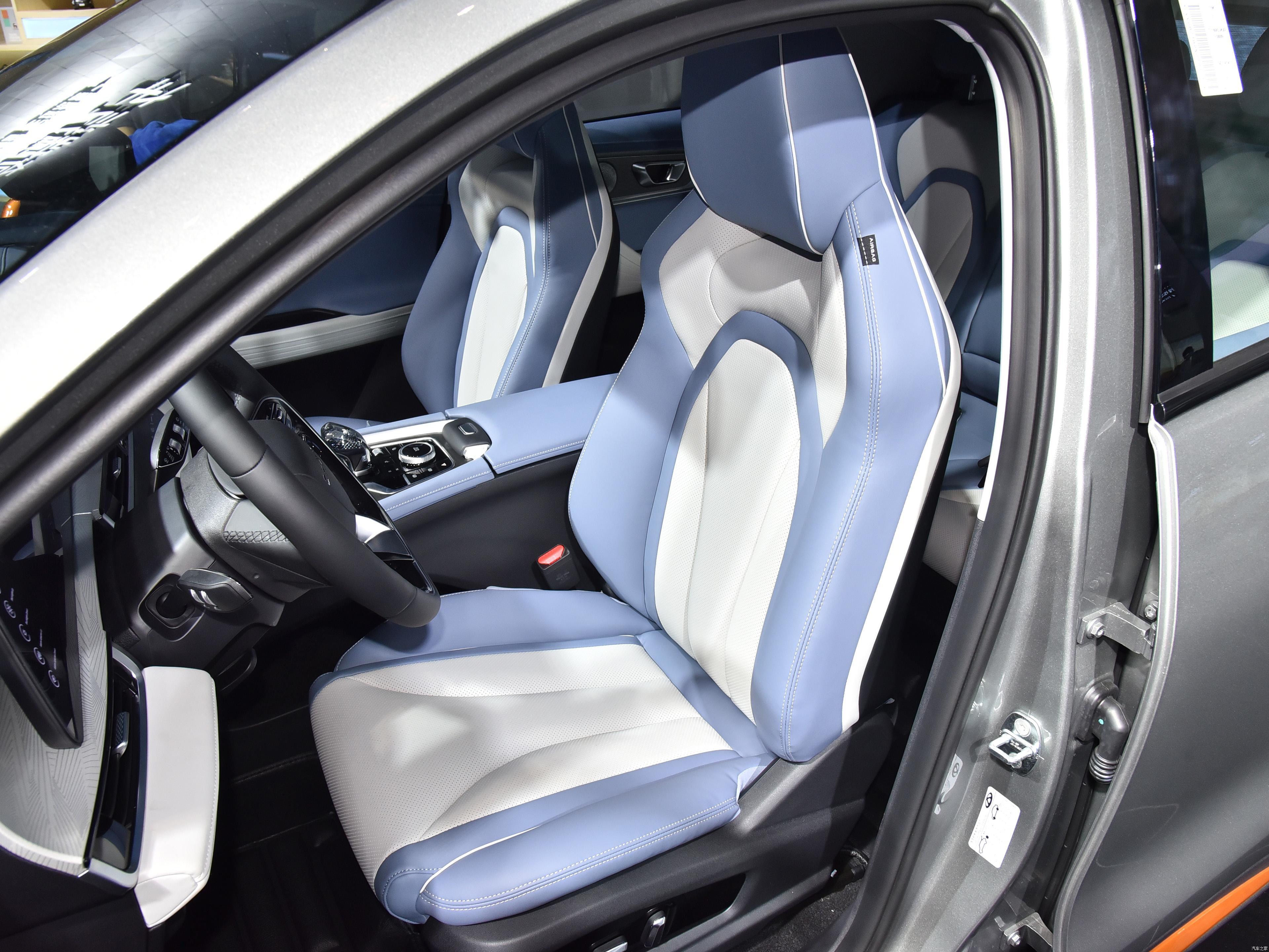 2023 Chery Omoda 5 C5 Hybrid Electric Cars Compact SUV with Leather Seats and Integral Body Vehicles