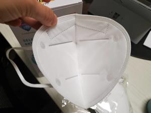 Quality 95% Filtration FFP2 Face Mask Non Woven 4 Ply Dust Mask EN149 Standard wholesale