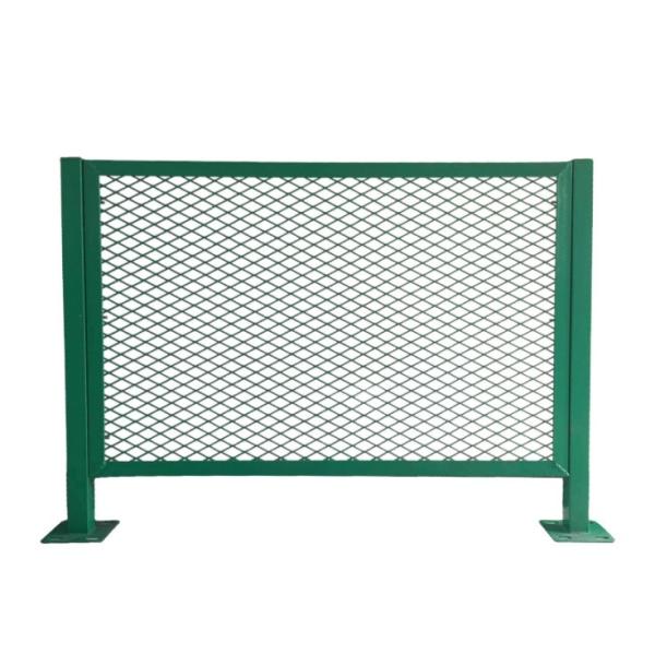 Flattened Expanded Metal Wire Mesh Fence For Road Anti-Glare Bridge Anti-Glare