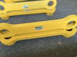 China Excavator Original Undercarriage Spare Parts PC220 Connecting Link