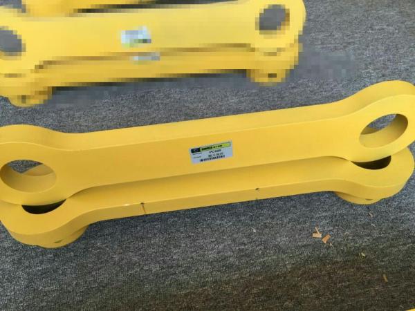 China Excavator Original Undercarriage Spare Parts PC220 Connecting Link