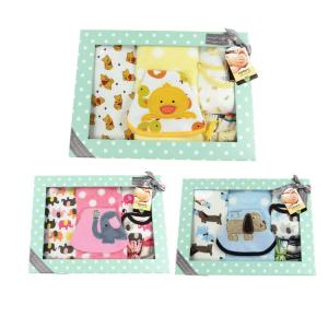 Quality 9pcs Infant Clothes Set Gift Items , Unisex Newborn Baby Clothes Set OEM Service wholesale