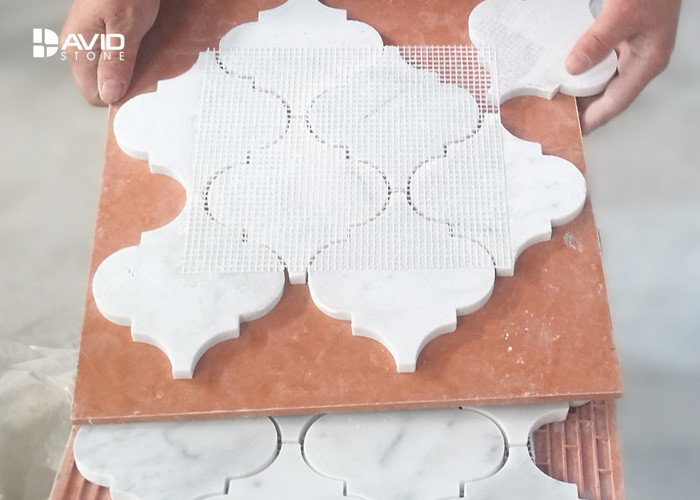 Natural Stone Carrara Marble Mosaic Tile Ginkgo Leaf Shaped Moisture Proof