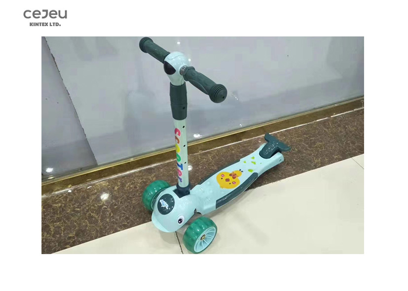 Age 3 Baby Kick Scooter With 3 Wheel 120mm*50mm 3 Position