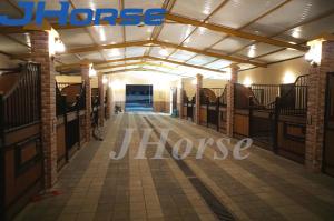 Quality Heavy Duty Canada European Horse Stables 3.6mx2.2m Customizable wholesale