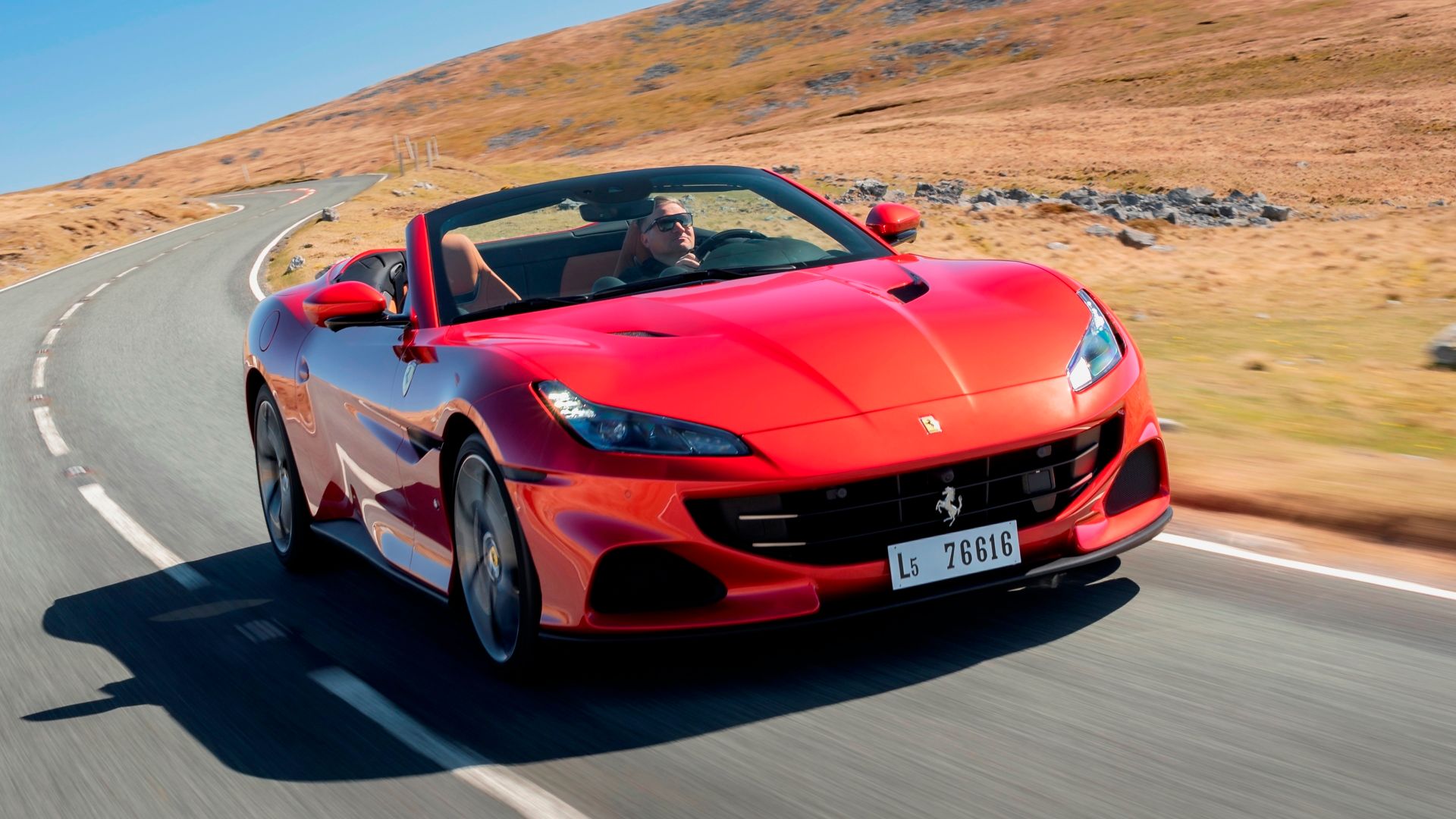 Red Portofino M front-quarter tracking