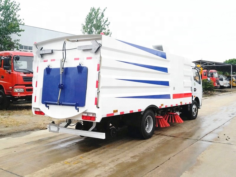 DONGFENG 8cbm Street Sweeping Truck , Street Sweeper Vehicle 4x2 120hp