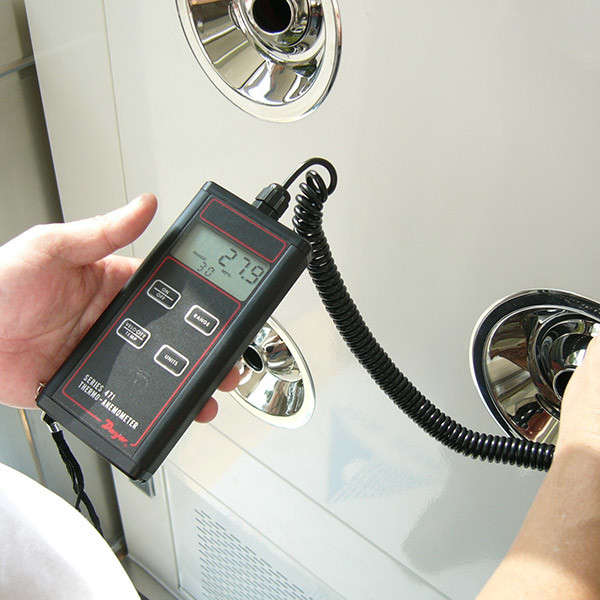 Full SUS304 Automatic Cleanroom Air Shower For 4 Persons With Three Sides Blowing