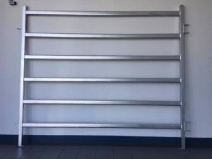 Quality 1.8 x 2.1MHeavy Duty Cow Fence Panels Yard Fencing 5 Oval 2mm thick M wholesale