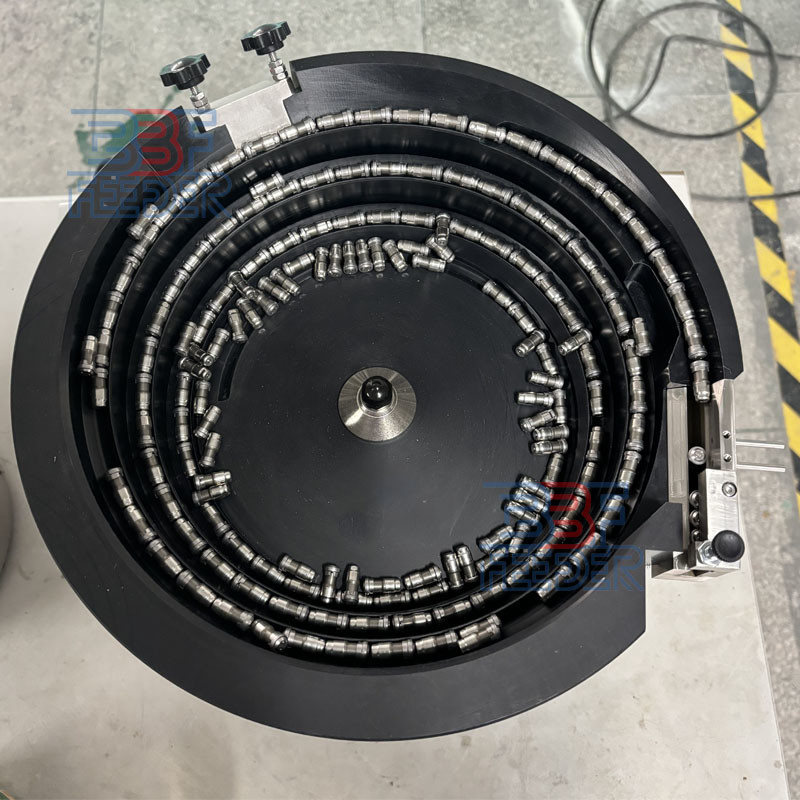 1500W Professional Metal Parts Screw Vibratory Bowl Feeder 220V 50HZ / 110V 60Hz Voltage