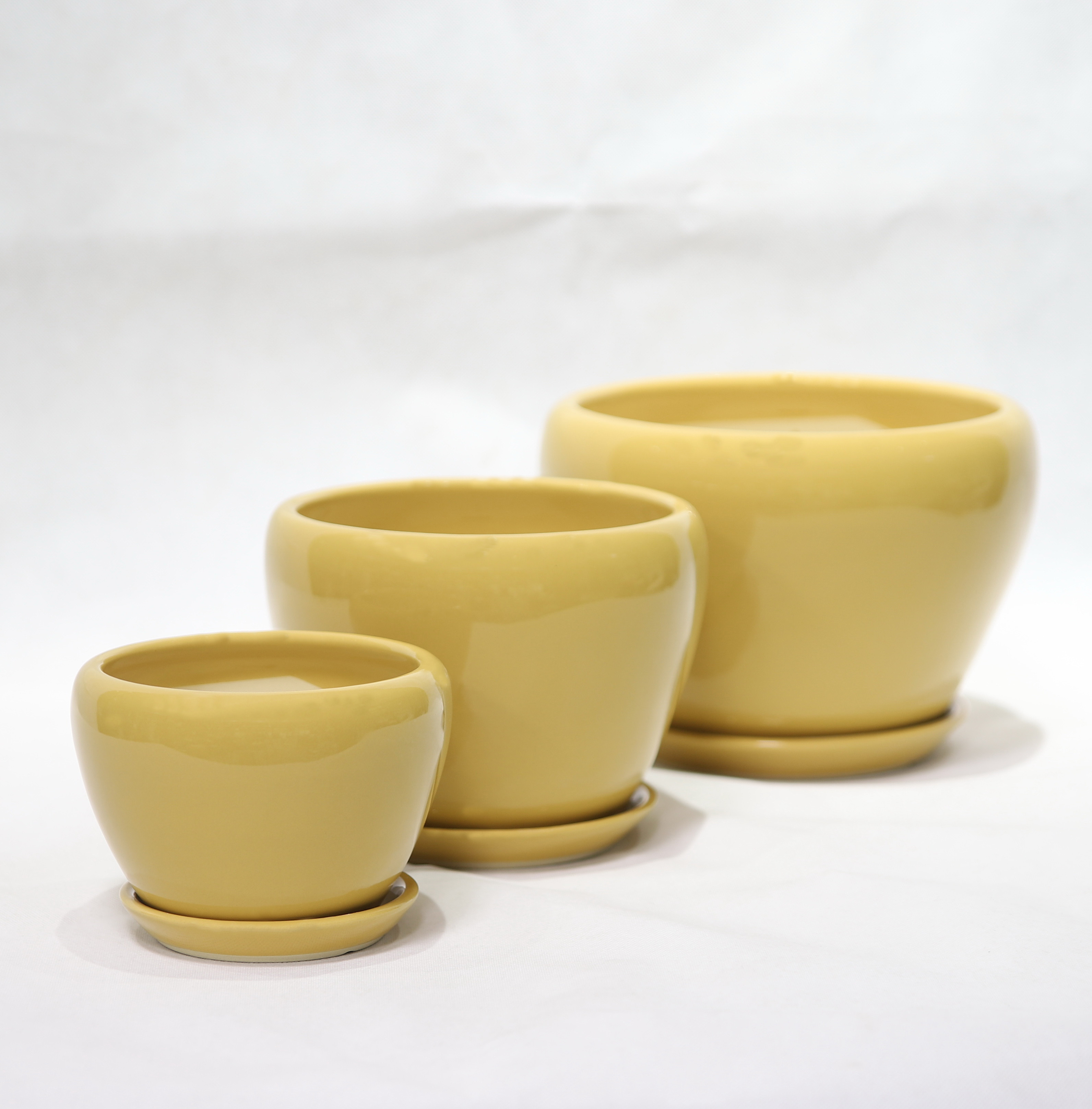 Customized Round Ceramic Pots Wide Selection Drainage Included