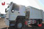 Euro 4 Compactor Garbage Truck 18m3 Garbage Dump Truck
