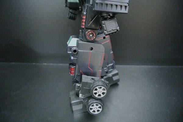 9 Inch Transformer Robot Toy For Adult Collection Environmental Material