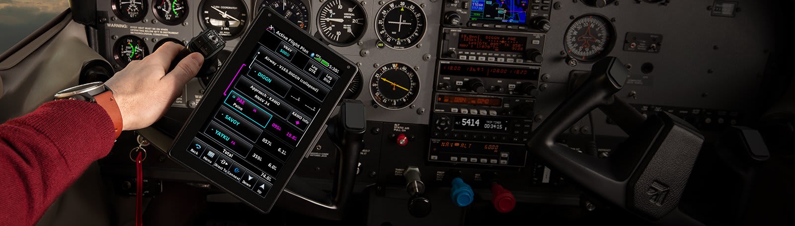 Garmin Aero 760, Advanced Portable Aviation Navigation with a 7-Inch Display