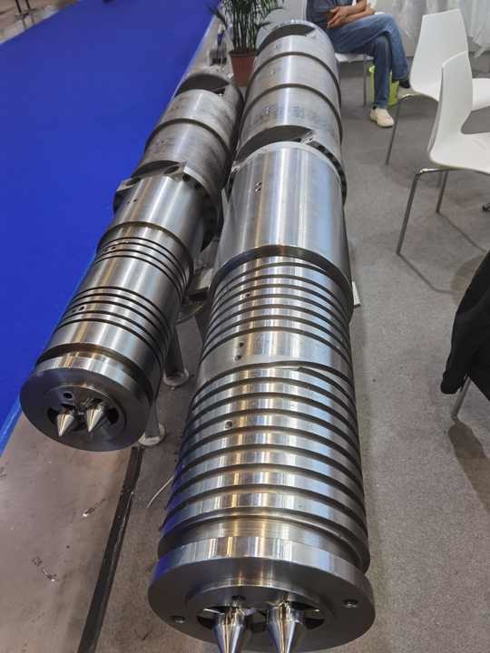 JIALONG 75/33 Automatic Extruder Single Screw For Hdpe Pipes Extrusion Screw Barrel