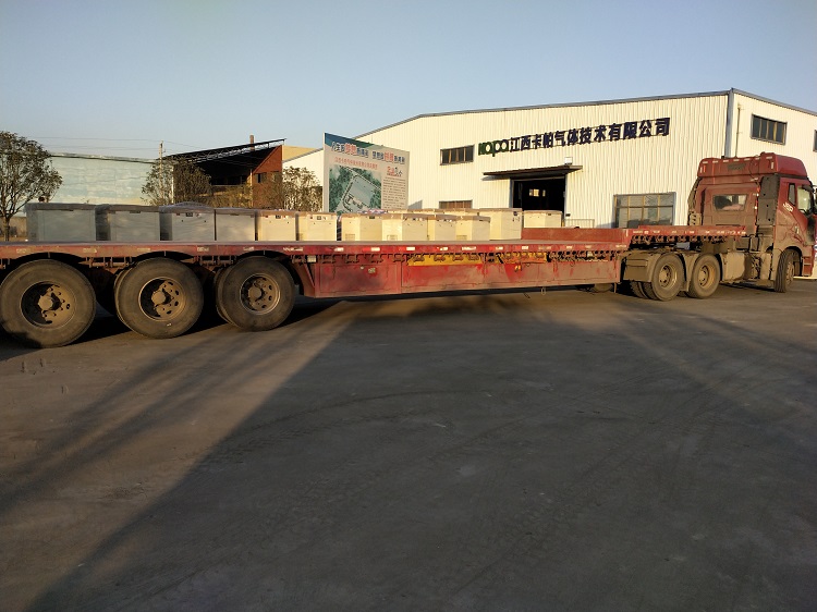 50Hz 30 Hp Screw Air Compressor , 3.6m3/Min 22kw Free Oil Compressor