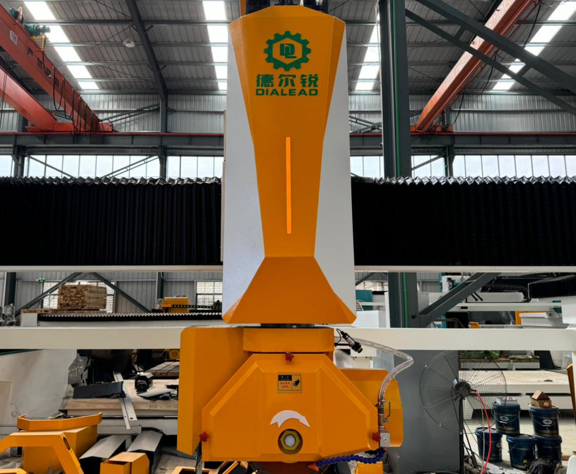 Bridge Type 5 Axis CNC Stone Cutting Machine 600mm for Stone Fabrication