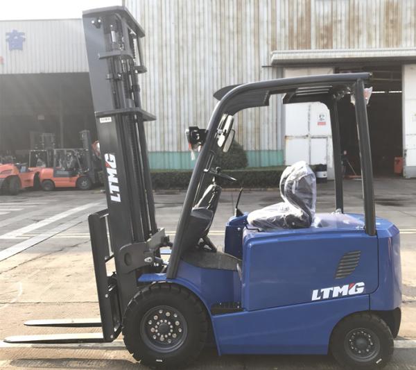 4 Wheel 2500kg Electric Forklift Truck , Battery Powered Forklift Truck