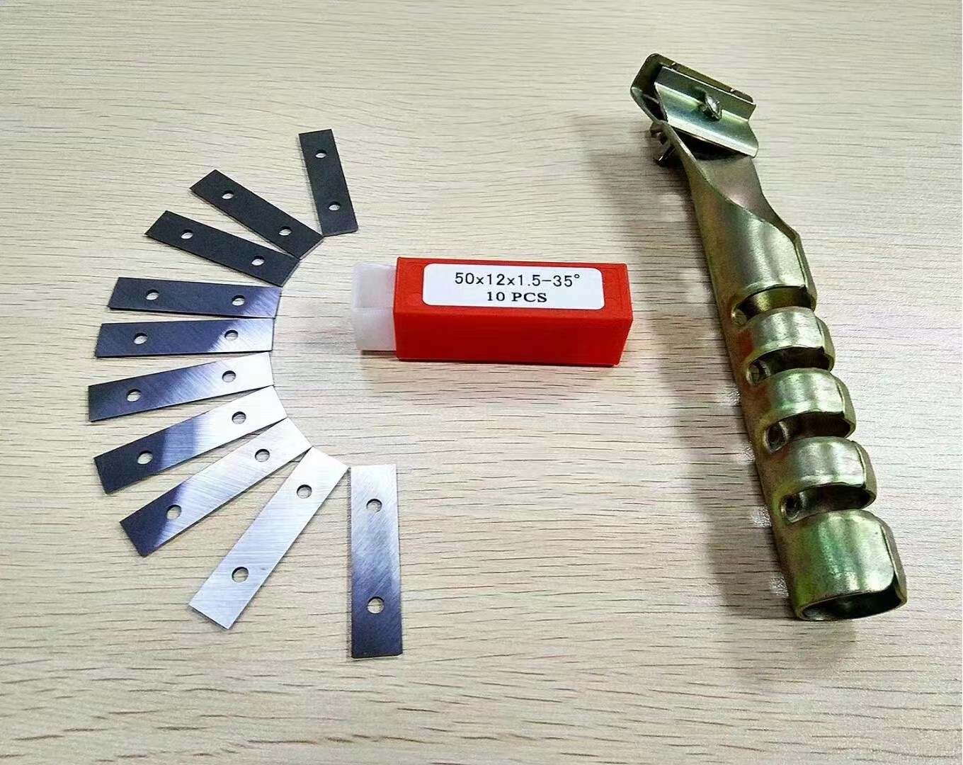 50x12x1.5-35° Heavy Duty Tungsten Carbide Wood Scraper For Removing Paint / Floor / Stickers Labels