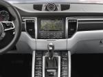 Playing Music PORSCHE Multimedia Interface , Wireless Apple CarPlay With