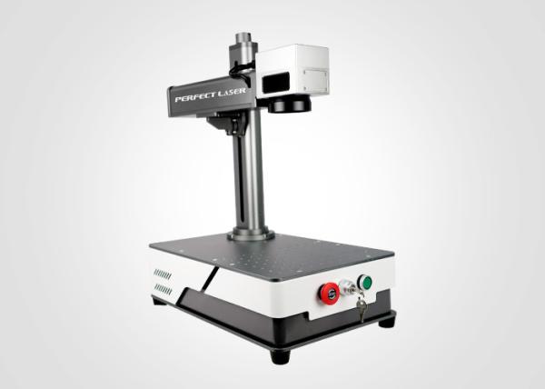 IPG JPT MOPA Fiber Laser Marking Machine 220V For Metal Stainless Steel