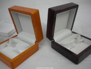 Quality Luxury Wooden Coin or Medal Boxes with sterio outside top wholesale