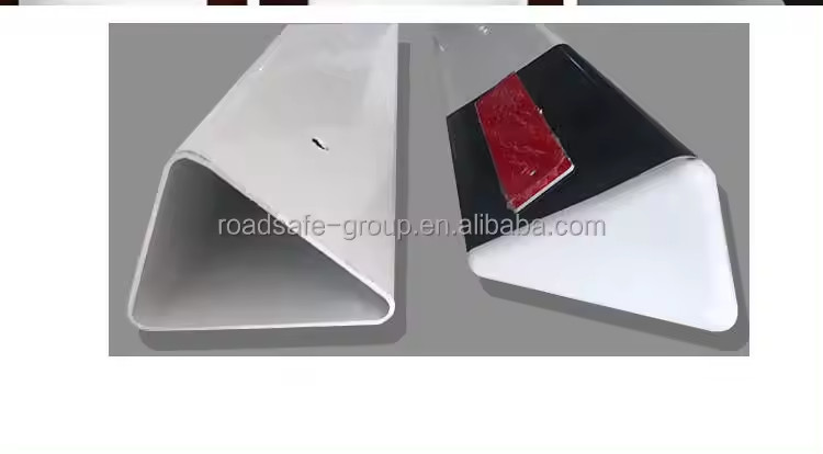 Reflective Guardrail Reflector 1250 X 125 X 100MM Triangle Traffic Post Delineators