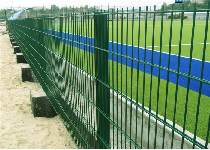 868 Twin Wire Mesh Fencing Double Wire Welded Fence For Park