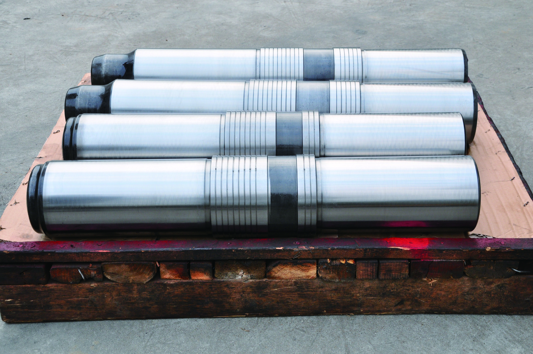 Rock Hydraulic Breaker Piston Spare Parts For Construction Mining Demolition 5