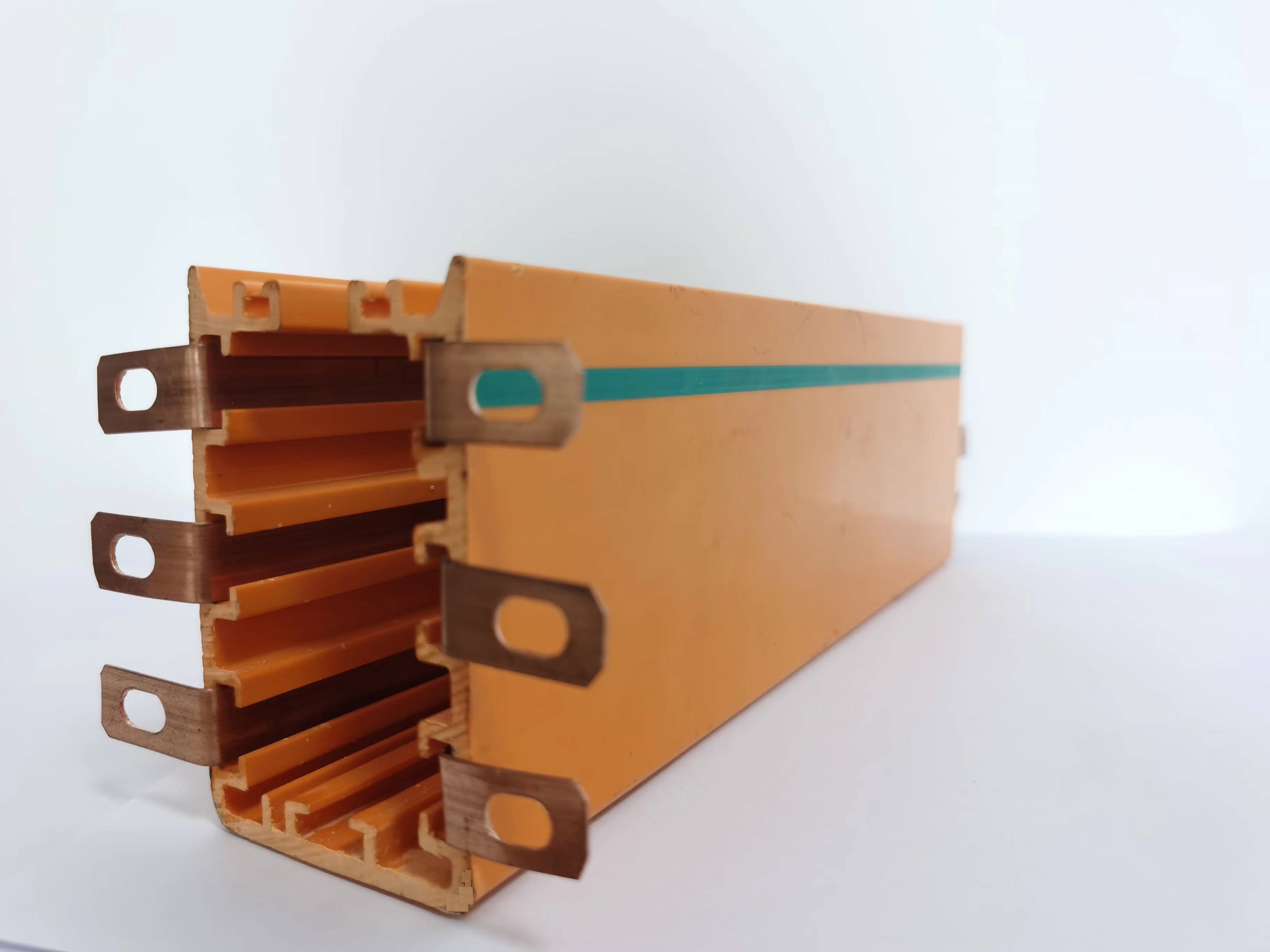 Power Rail Enclosed Conductor Systems Rail HFP52 x 4.5m Green