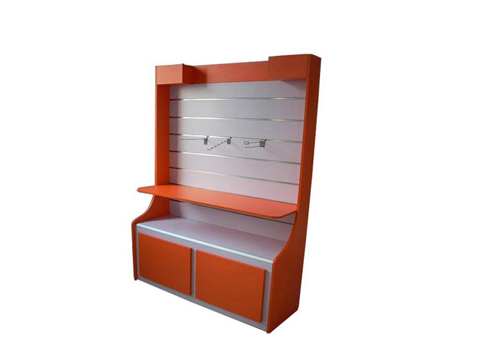 Wall Along Slatwall Gondola Display , Durable Adjustable Retail Wall Display Systems