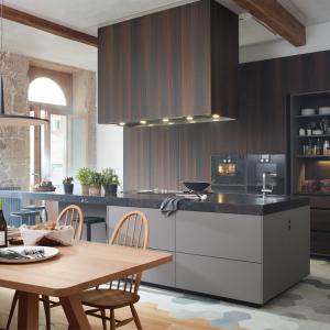 Quality Lacquer Modular Kitchen Cabinets Special Size Modular Cabinet Maker wholesale
