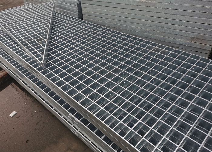 Construction Bridge Drainage Galvanised Drain Grate Q345 Low Carbon Steel