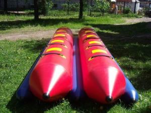 Quality Inflatable Dual Tube Banana Boat, Inflatable Tube Boat For Water Sports wholesale