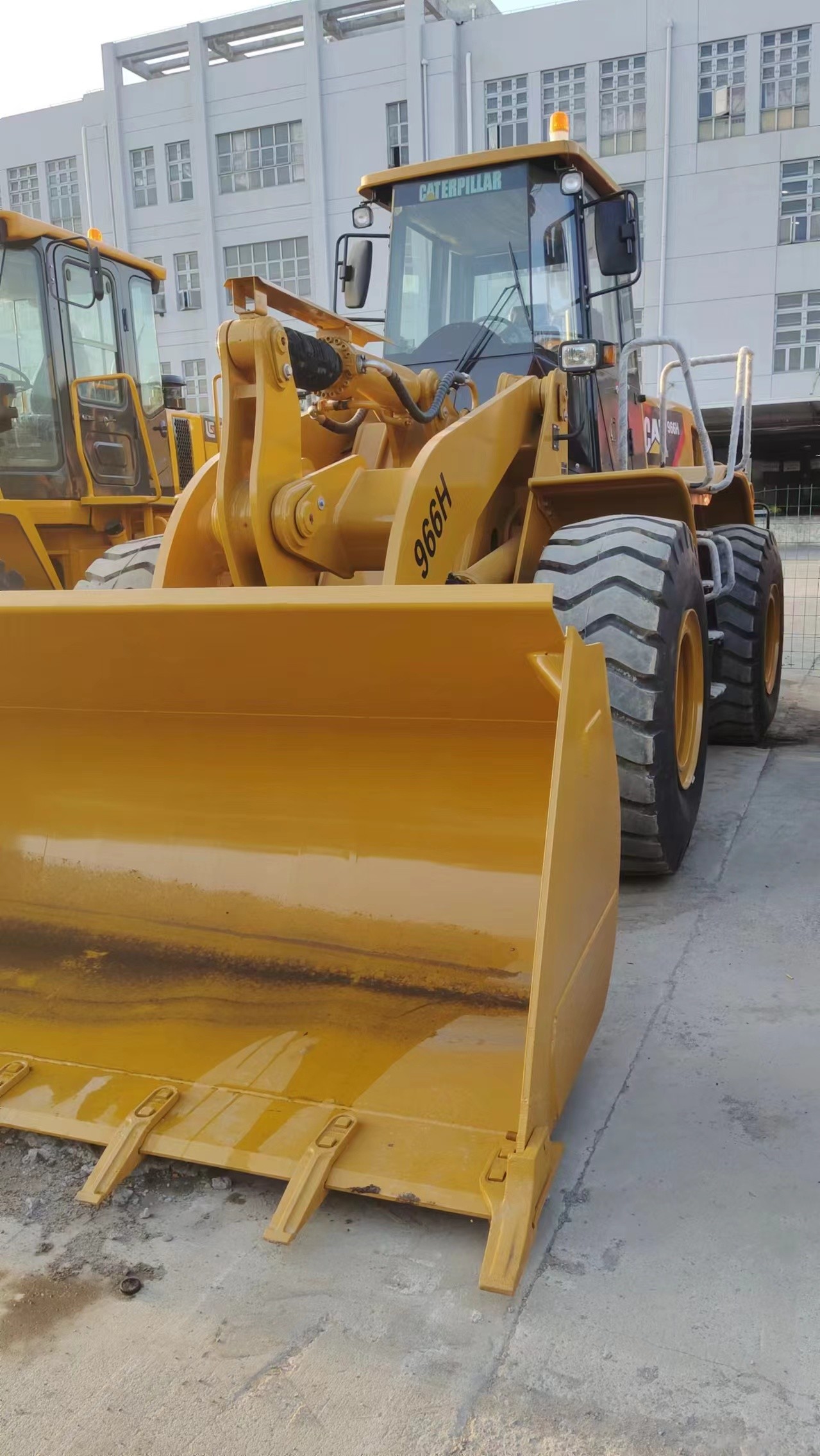 Cheap 100% Original Used Caterpillar 966 Wheel Loader Hydraulic Caterpillar Backhoe Loader CAT 966H Wheeled Loader For Sale