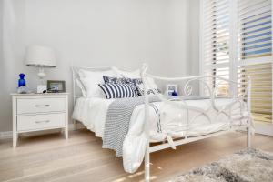 Quality Russian White Oak White Limed Engineered Wood Flooring, Brushed, Beach Cottage Color, Popular Color Floors wholesale