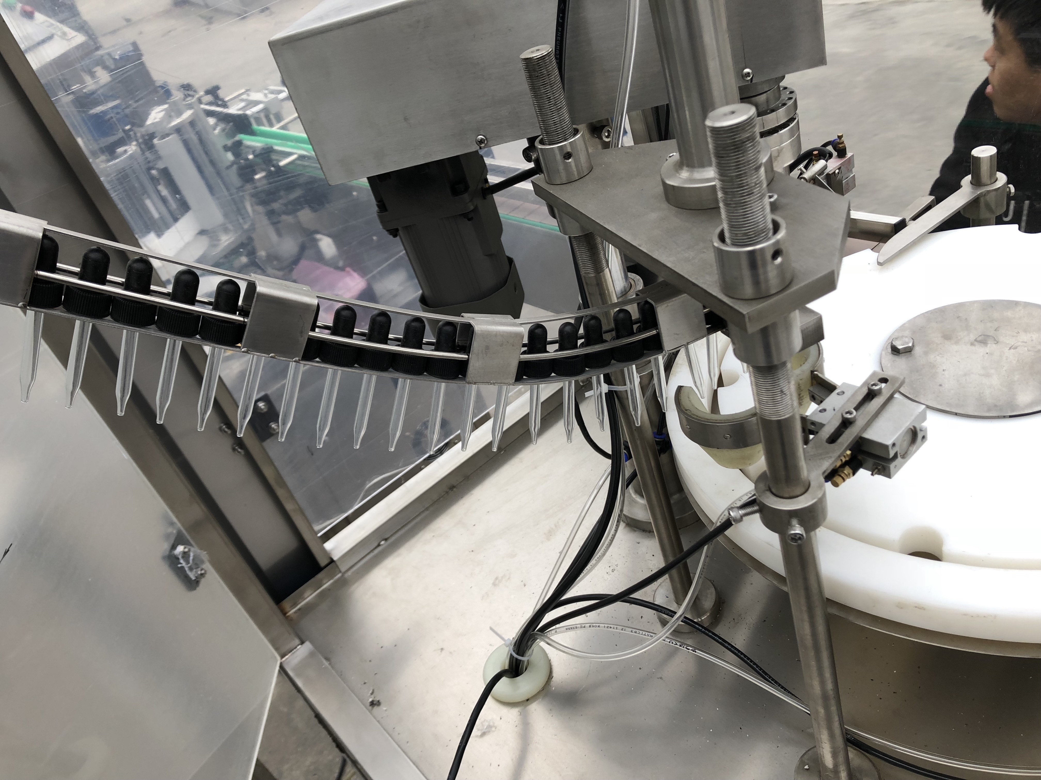 450kg Eye Drop Filling Machine / Oil Vaporizer Cartridge Filling Machine