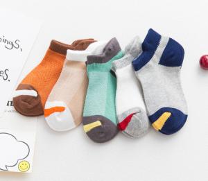 Quality Eco Friendly Seamless Kids Cotton Socks , Customized Logo Kids Designer Socks wholesale