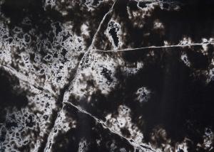 Quality Indoor Decoration Black Quartz Stone Anti Depigment 2.45 G/Cm3 Density wholesale