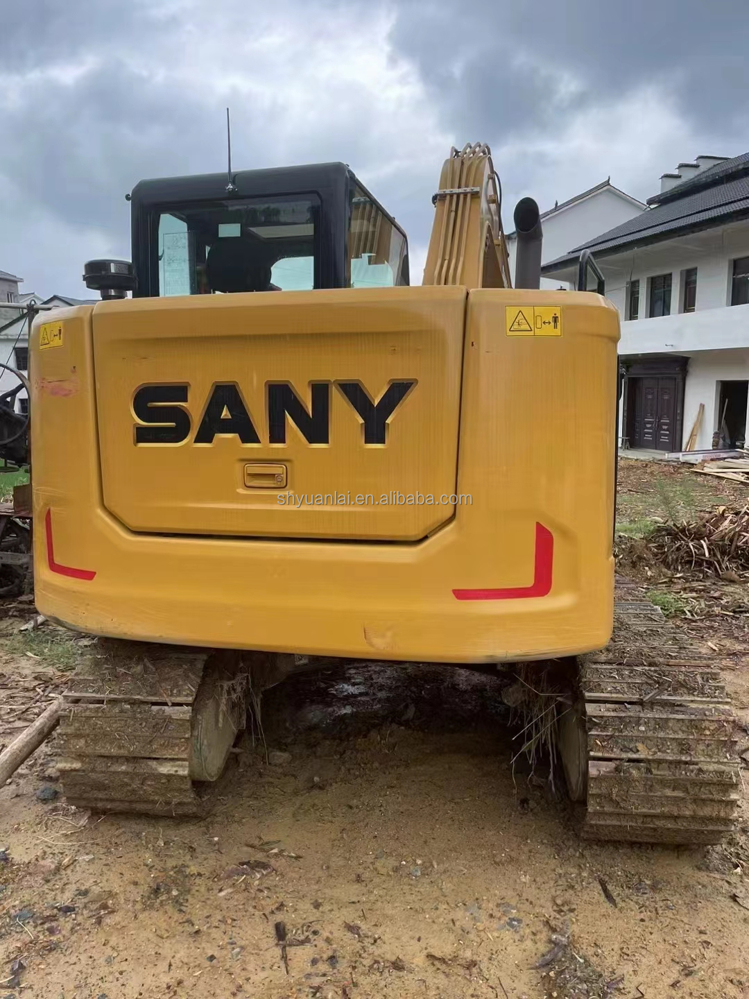 Low Working Sany SY75 Excavator with Original Hydraulic Valve and 0-2000 Working Hours