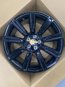Quality Cast 9.5J 72.6 Hole 21 Inch Cast Wheels Rims For Land Rover wholesale
