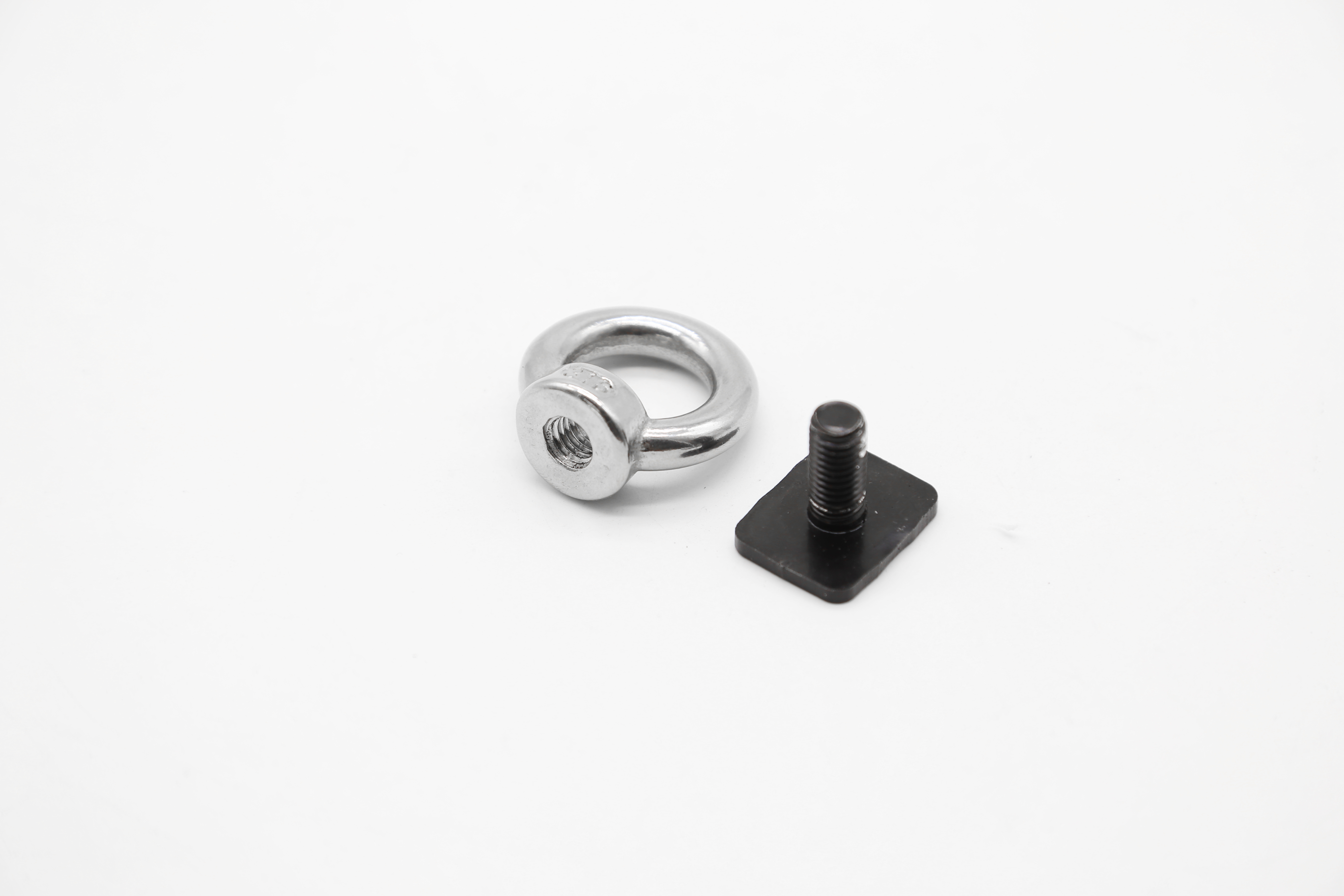 SUS304 Roof Rack T Bolts Black T Track Bolts For Roof Bars